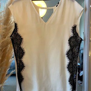 Blouse with black lace sides